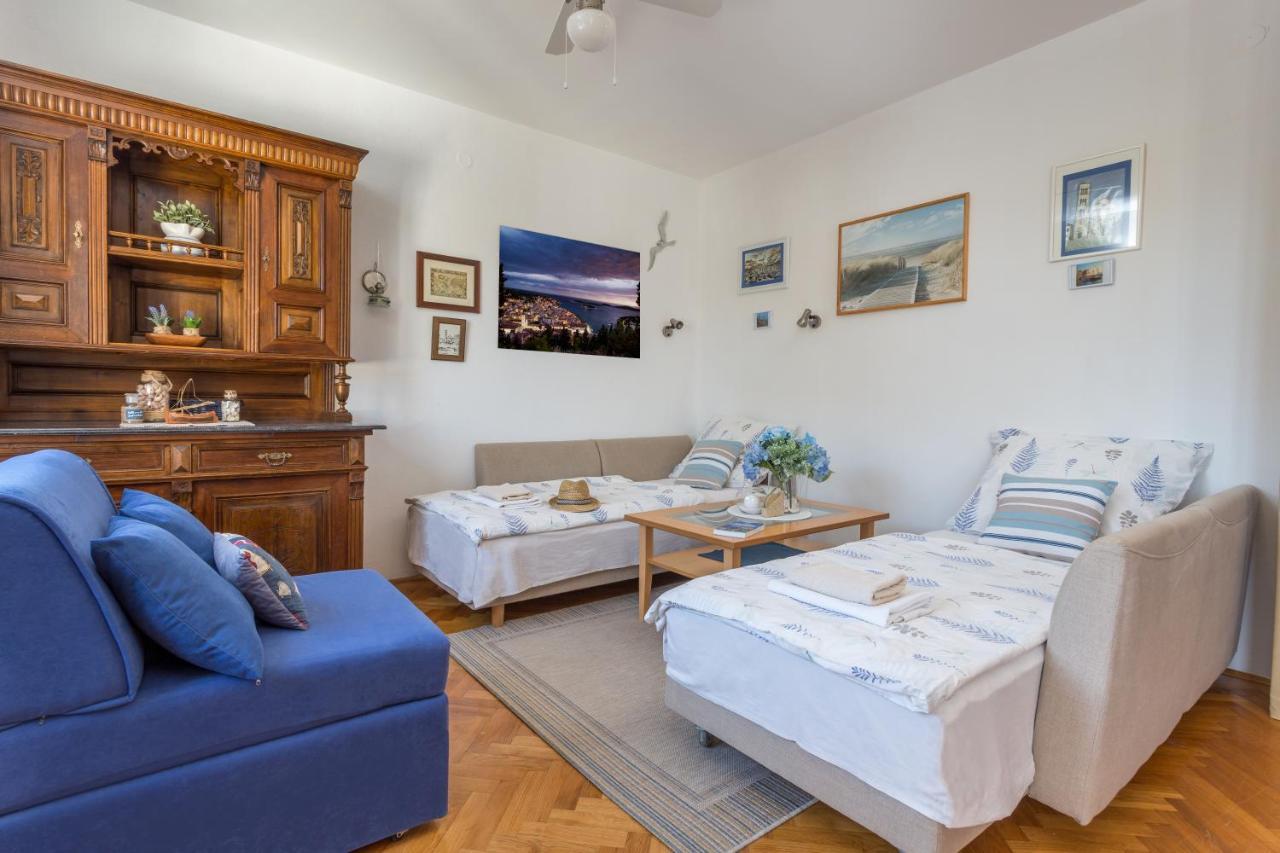 So Hvar So Good! Spacious With Terrace Apartment Hvar Town Bagian luar foto