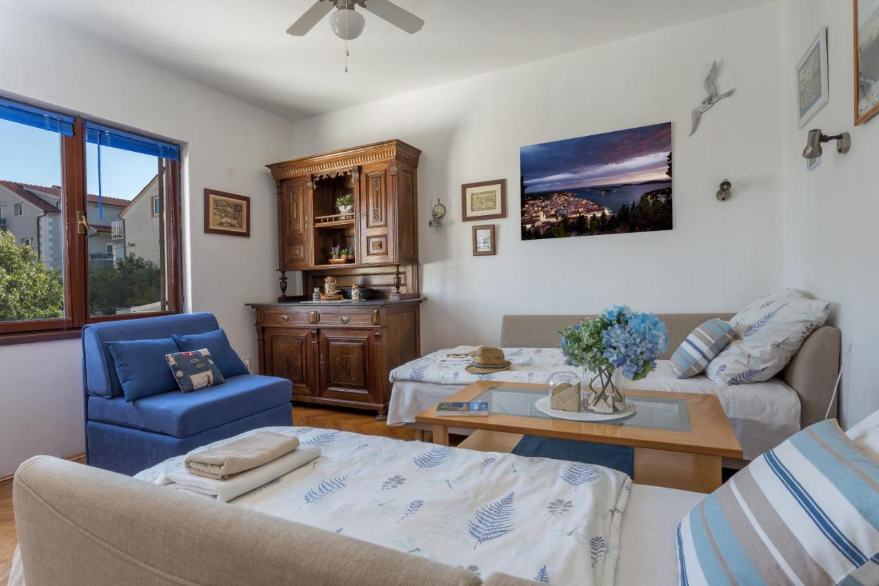 So Hvar So Good! Spacious With Terrace Apartment Hvar Town Bagian luar foto